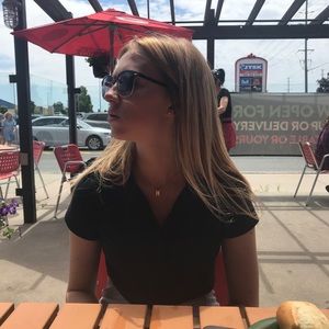 Meet your Posher, Jenna